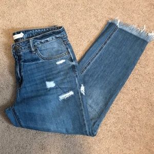 Distressed boyfriend jeans